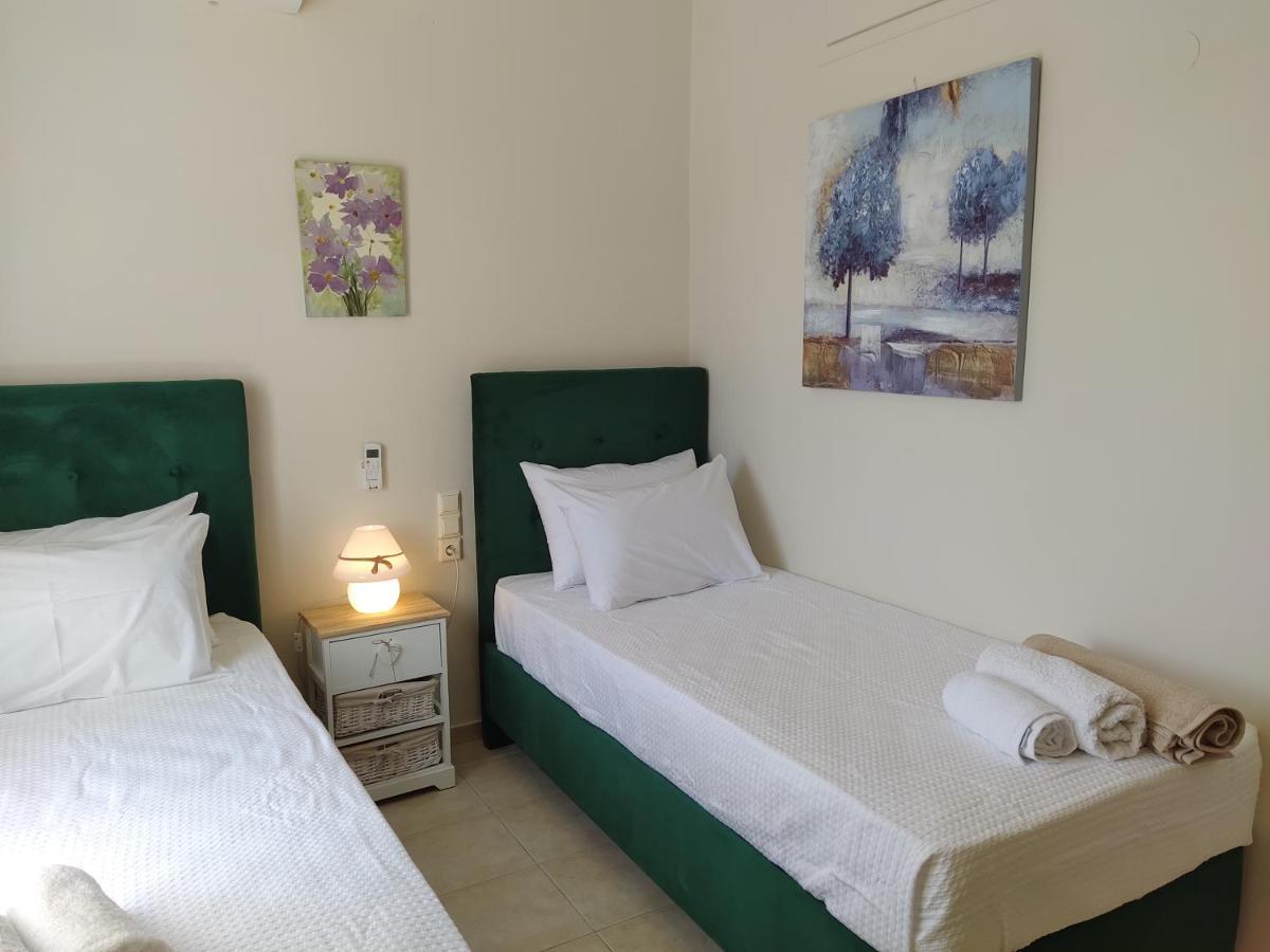 Carpe Diem-Luxury Villa With Private Pool Agia Paraskevi  Bagian luar foto