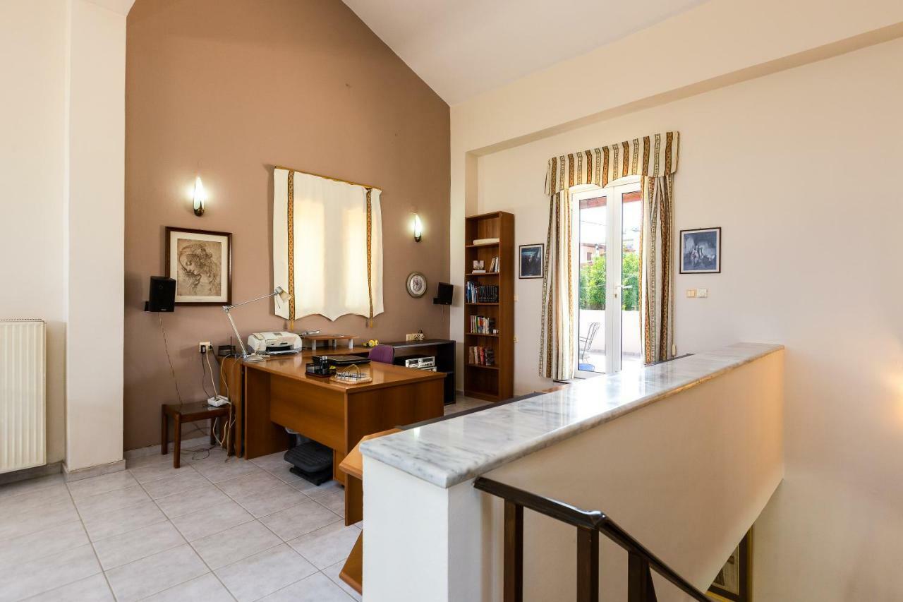 Carpe Diem-Luxury Villa With Private Pool Agia Paraskevi  Bagian luar foto