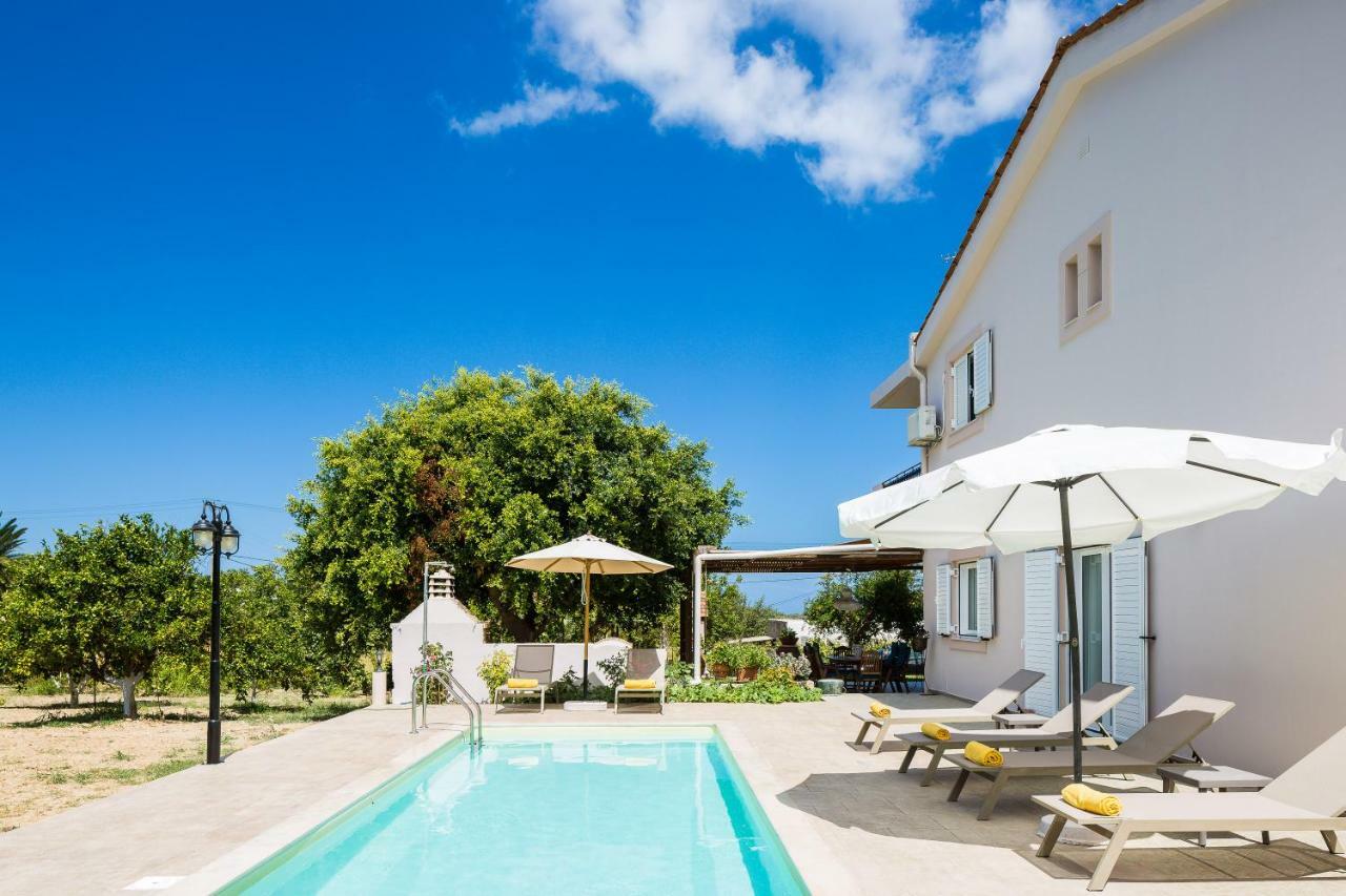 Carpe Diem-Luxury Villa With Private Pool Agia Paraskevi  Bagian luar foto