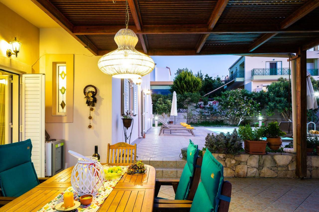 Carpe Diem-Luxury Villa With Private Pool Agia Paraskevi  Bagian luar foto