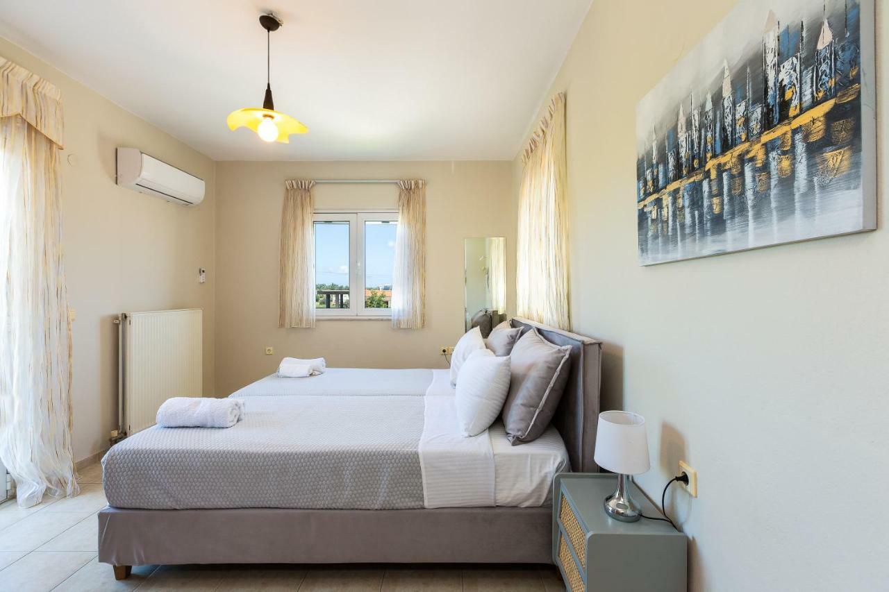 Carpe Diem-Luxury Villa With Private Pool Agia Paraskevi  Bagian luar foto